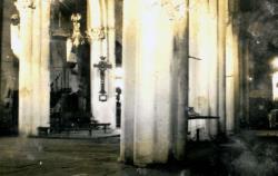 Interior do templo de Aciveiro